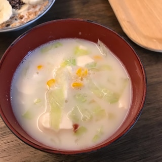 ピリ辛豆乳スープ